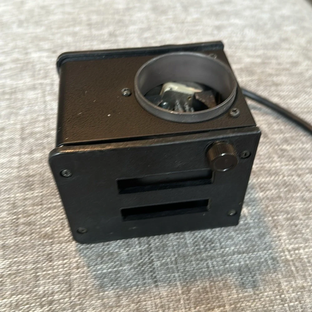 NIKON Diaphot Light Source